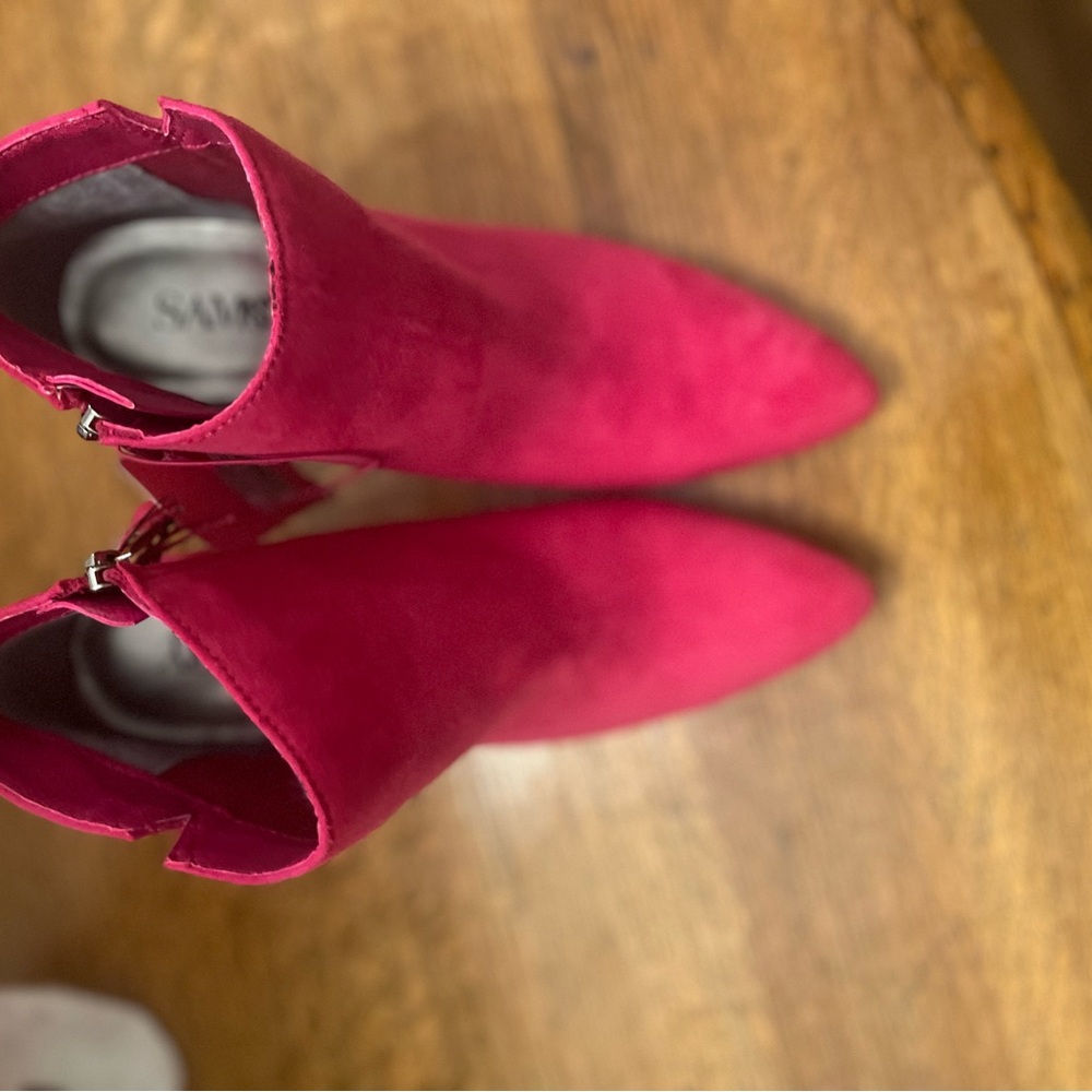 Sam & Libby hot pink ankle boots, Size 8 - Picture 9 of 11